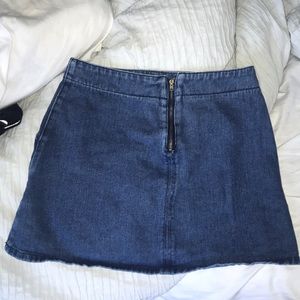 Kendal and Kylie pacsun skirt